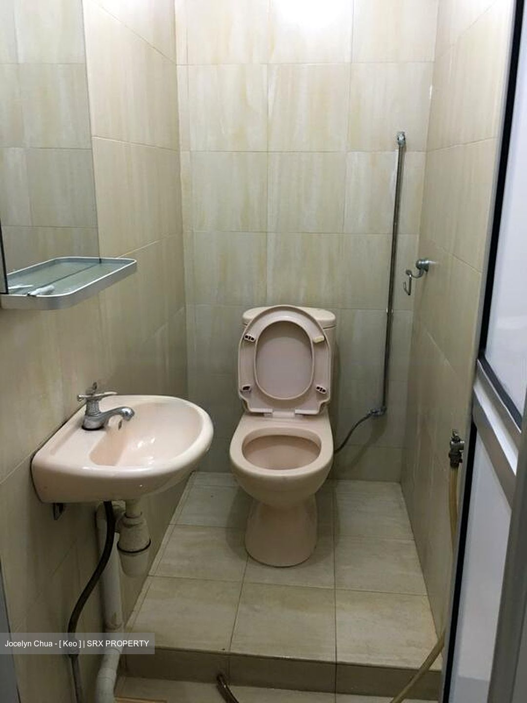 Lakepoint Condominium (D22), Condominium #436971361